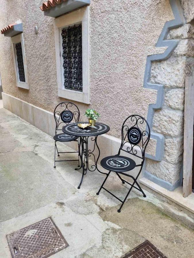 Apartman Ivano Cres Exterior foto